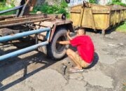 Plh Kadis Lingkungan Hidup Bandar Lampung Angkat Bicara : Mobil Truk Amrol Kendaraan Operasional Angkutan Sampah Dalam Perjalanan Kebengkel 