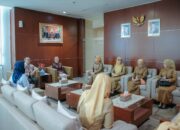 Bunda Literasi Provinsi Lampung Purnama Wulan Sari Mirza Gandeng Dinas Perpustakaan dan Kearsipan dan Bank Indonesia Provinsi Lampung Wujudkan Penyusunan Buku Cerita Rakyat guna Mendorong Literasi dan Promosi Pariwisata Daerah