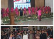 Mengenakan Seragam Merah Muda, Simfoni Bambu Lansia ‘Sihir’ Pelantikan PWI Lahat