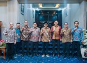 Gubernur Rahmat Mirzani Djausal dan Direktur Hubungan Kelembagaan PTPN IV Arya Sandhiyudha Bahas Penguatan Tata Kelola Perkebunan Sawit di Provinsi Lampung 