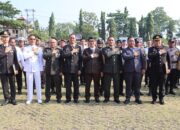Hari Bhayangkara ke-80, Kapolres Lampung Utara Berikan Penghargaan kepada 48 Personel dan 11 Warga Berprestasi