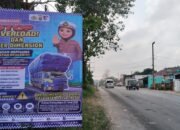 Satlantas Polres Lampung Utara Pasang Banner Imbauan Stop Over Dimension dan Over Loading di Jalinsum