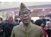Mempererat Silaturahmi Gubenur Lampung ( Rahmad Mirzani Djausal ) Bersama Tokoh Masyarakat Lampung Utara ( Ansory Sabak ).
