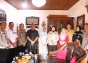 Jalin Silaturahmi, Kapolres Lampung Utara Kunjungi Tokoh Adat Akuan Abung Perkuat Sinergi Jaga Kamtibmas