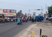 Polres Lampung Utara Tingkatkan Pelayanan, Personel Bantu Kelancaran Lalu Lintas dan Anak Sekolah