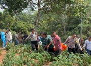 Polres Lampung Utara Evakuasi Jenazah dan Olah TKP Penemuan Mayat di Sungkai Jaya