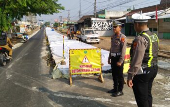 Satlantas Polres Lampung Utara Pantau Rekayasa Lalu Lintas di Jalan Sukarno Hatta