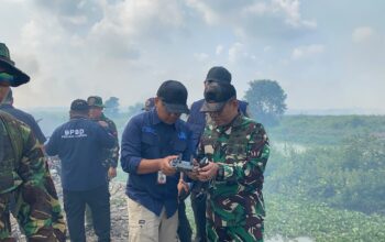 Tim Alfa TNI Diterjunkan Padamkan Karhutla di Way Kambas