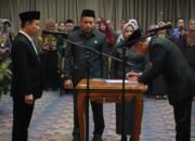 Sekdaprov Marindo Lantik Pejabat Administrator dan Pengawas, Gubernur Minta Kinerja Makin Berdampak