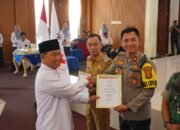 Wakapolres Lampung Utara Hadiri HUT PMI ke-81, Terima Penghargaan dari PMI