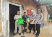 Jumat Berbagi, Polres Lampung Utara Salurkan Infaq Personel kepada Warga Membutuhkan