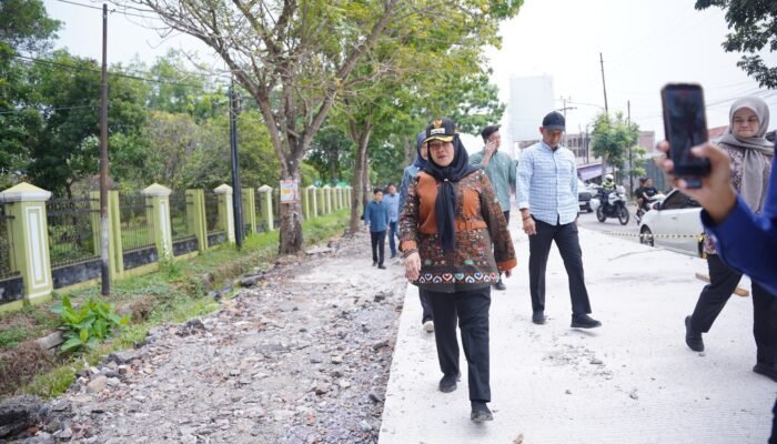 Pemkot Bandar Lampung Benahi Jalan, Drainase, dan Trotoar di Sejumlah Wilayah