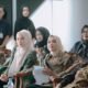 Bunda Literasi Lampung Batin Wulan Ajak Generasi Muda Lestarikan Budaya melalui Pameran Kayu Ara
