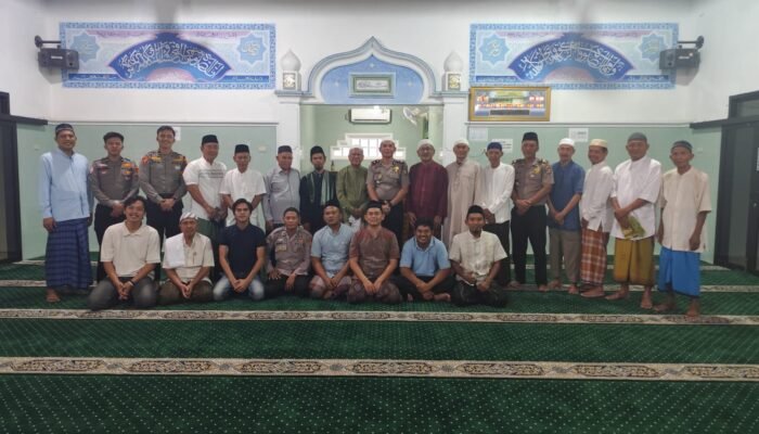 Serap Aspirasi Masyarakat, Wakapolres Lampung Utara Gelar Subuh Keliling di Masjid Al-Hikmah Stadion Sukung